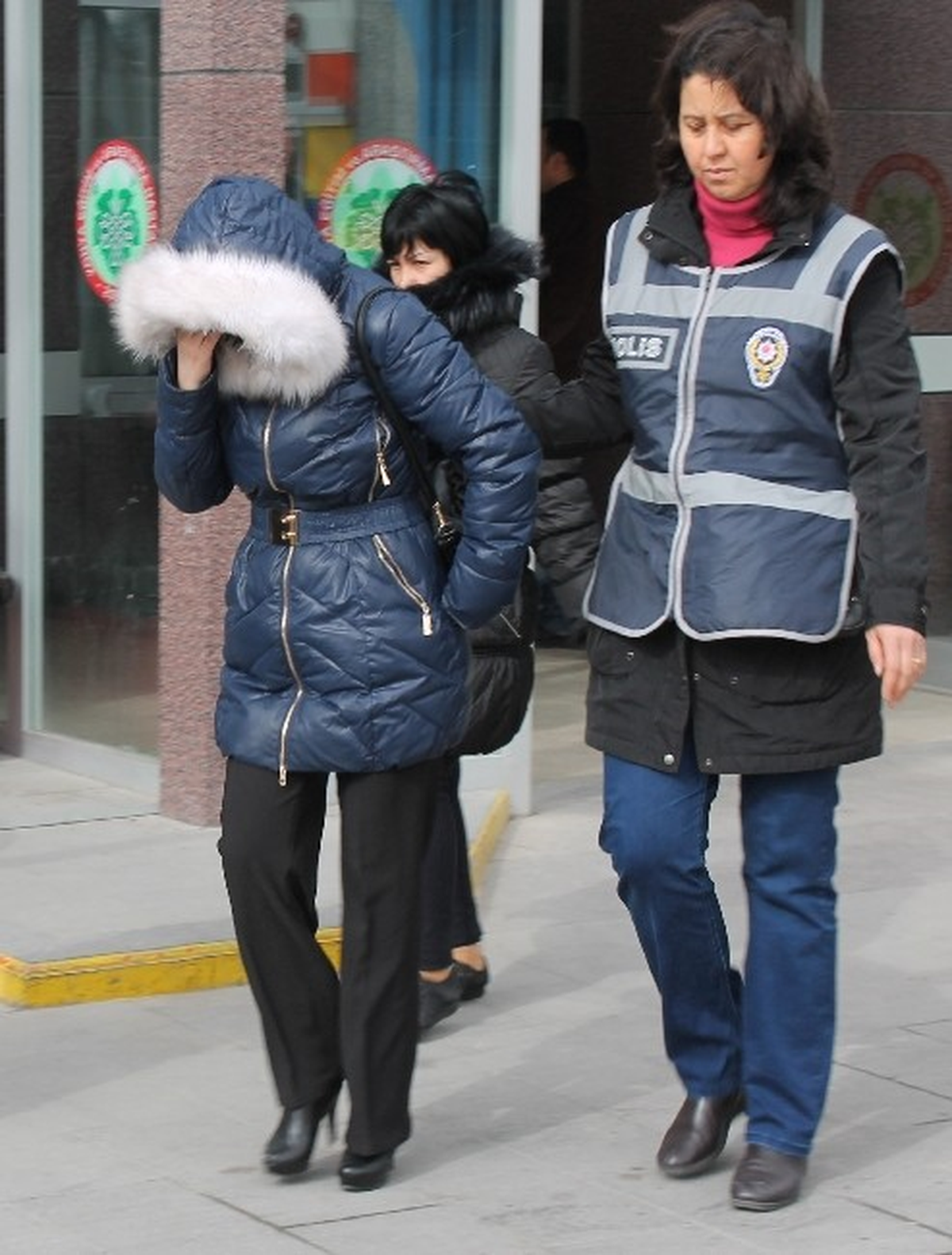 Kocası Soygundan, Kendisi Fuhuştan Yakalandı