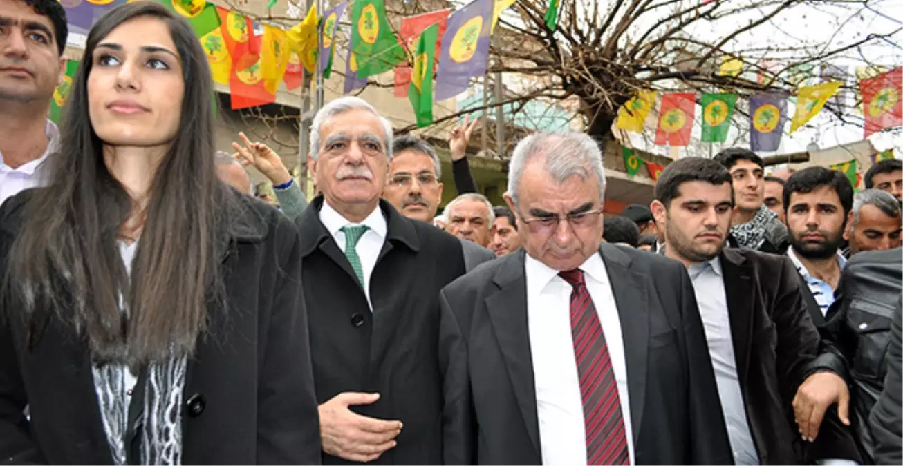 Korucu Metinan aşireti BDP'ye katıldı