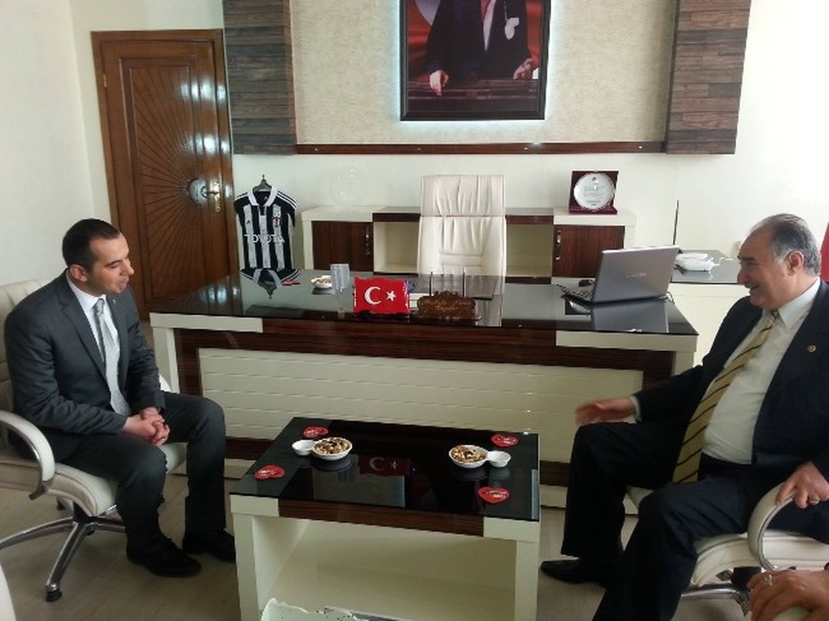Milletvekili Yılmaz\'dan Kaymakam ve Belediye Başkanına Ziyaret