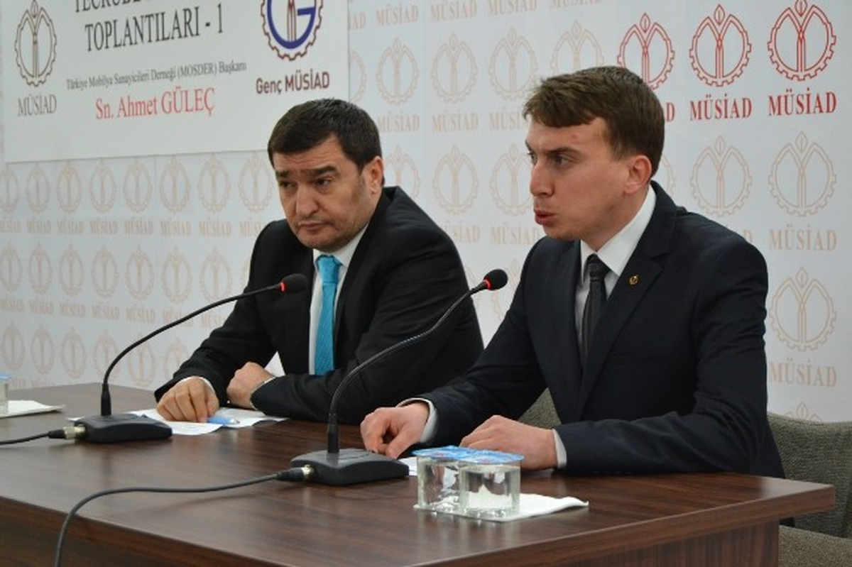 İnegöl MOSDER Başkanı Güleç, Gençlere Tücrübelerini Anlattı