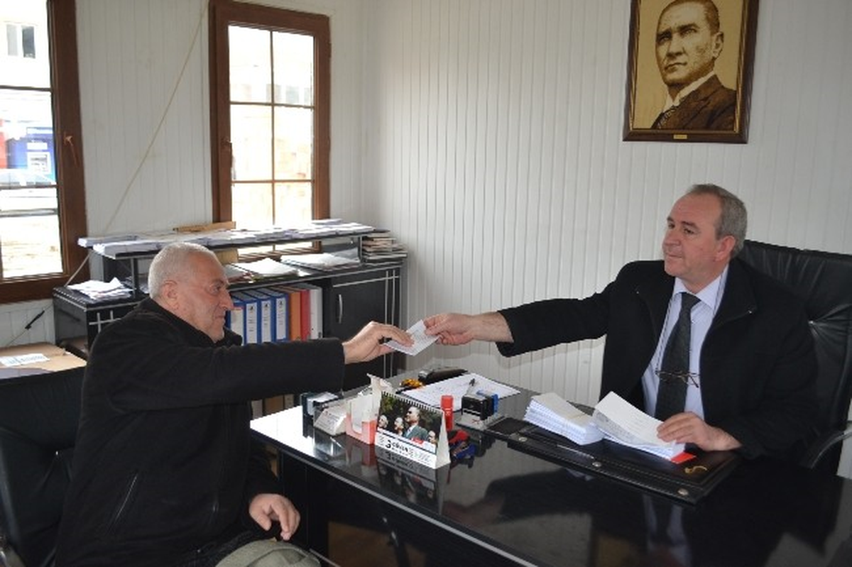 Muhtarlar Seçmen Kağıtlarının Alınması İçin Uyardı