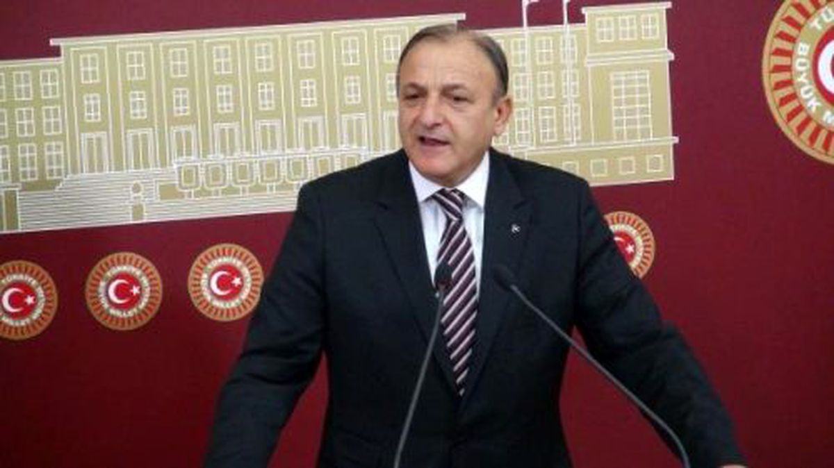 Oktay Vural: "Eski 4 bakan hakkındaki fezlekelerin, milletvekilleri tarafından incelenmesi gerekir" -