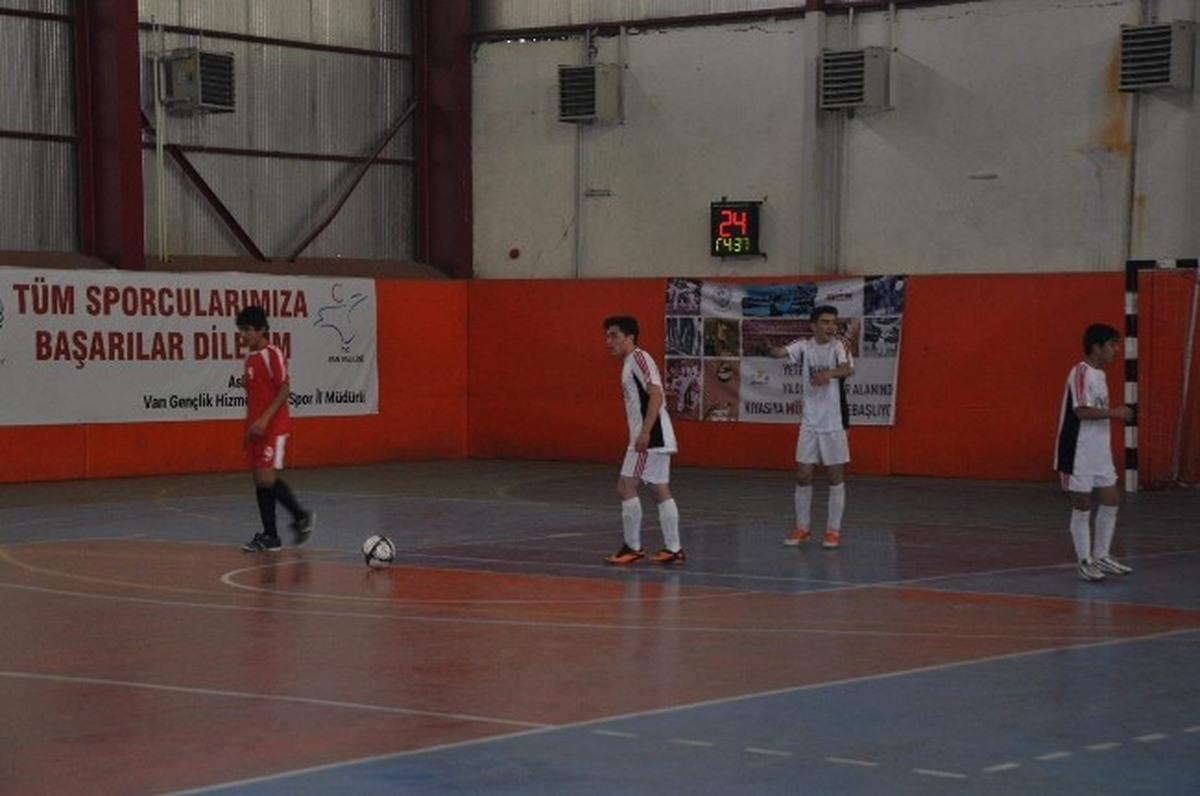 Okullar Arası Futsal Müsabakaları Sona Erdi