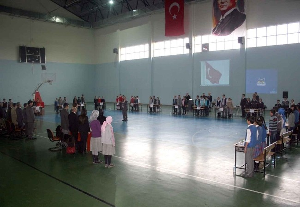 Pasinler\'de Ortaokulları Arası Bilgi Yarışması