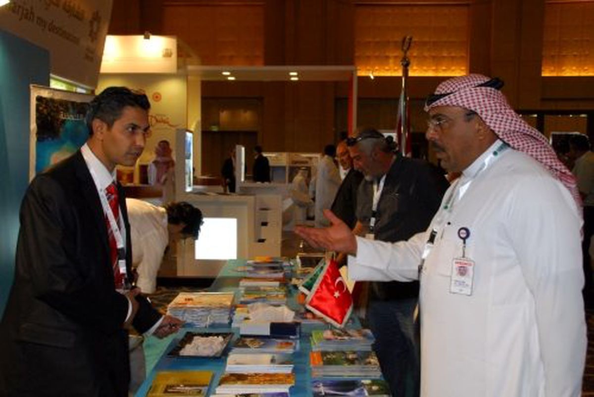 Suudi Arabistan\'da Kitap Fuarı Açıldı