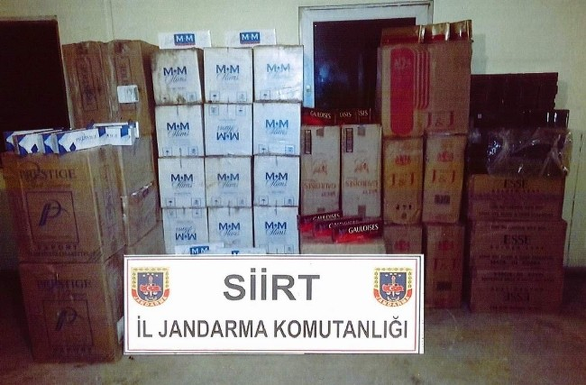 Siirt\'te 246 Bin 360 Paket Kaçak Sigara Ele Geçirildi