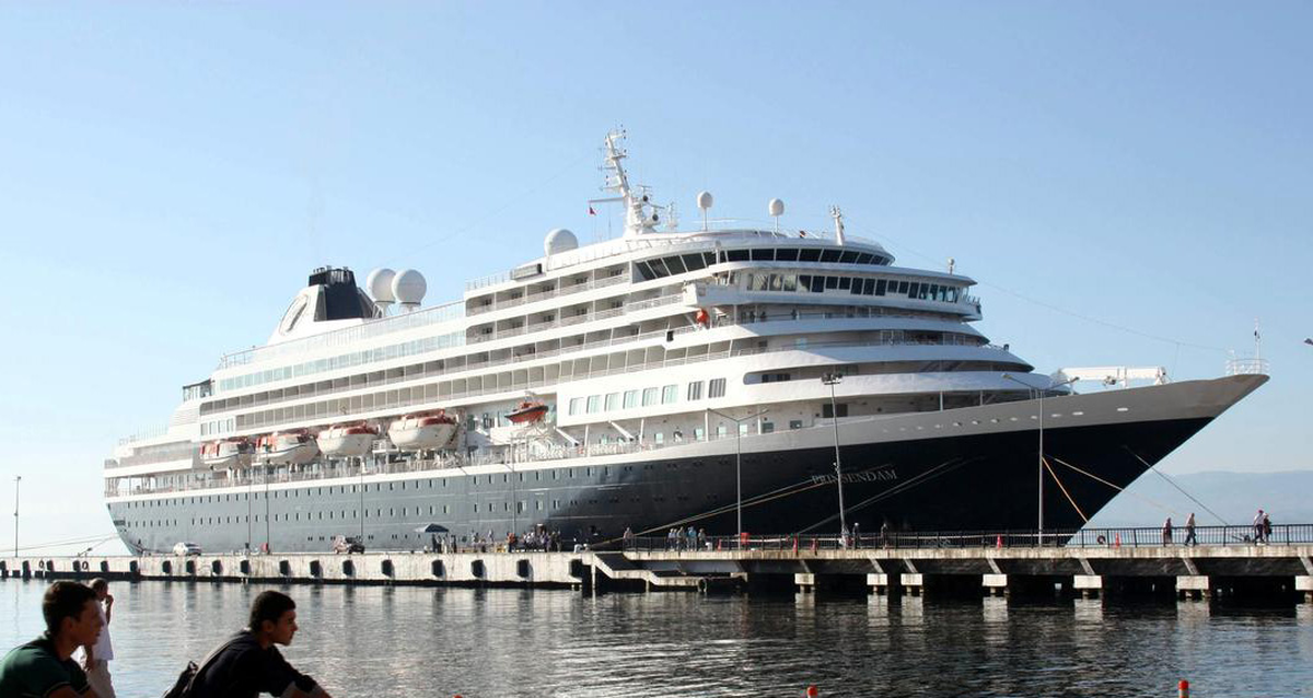 Sinop Limanı\'nda Kruvaziyer Turizmi