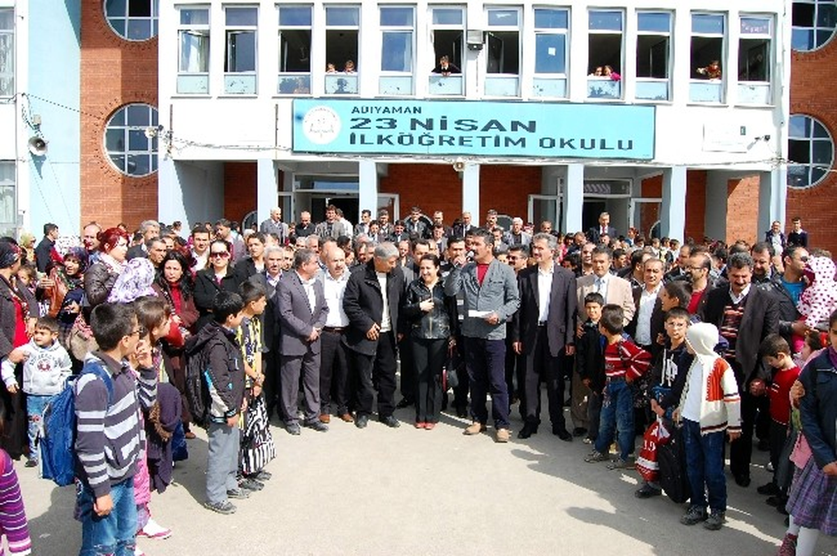 Veliden Kadın Öğretmene Darp İddiası