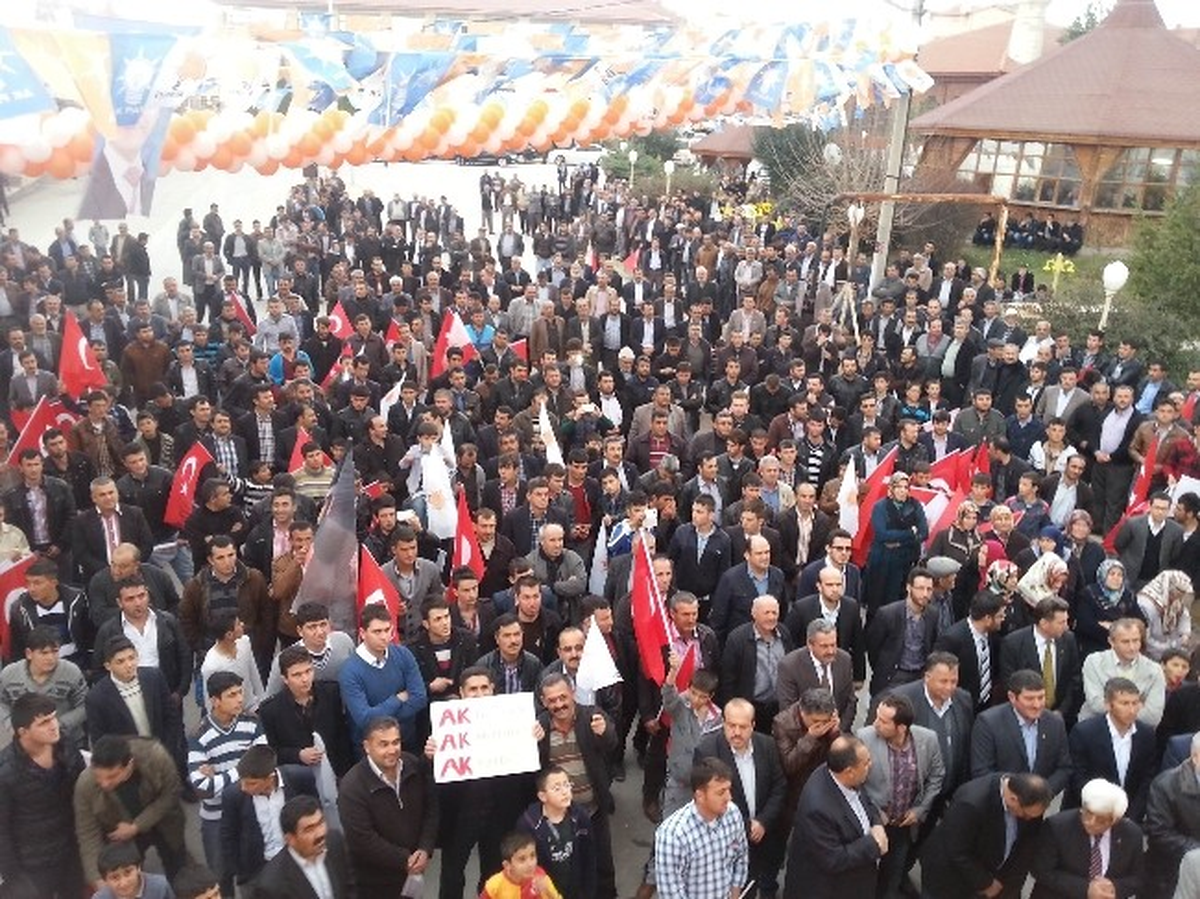 AK Parti Altınekin\'de Çalışmalara Devam Ediyor