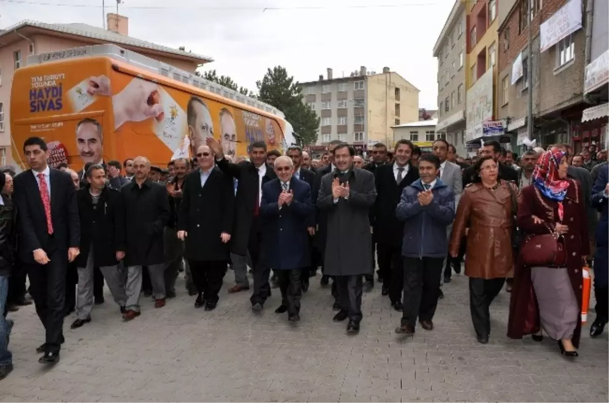 AK Parti Genel Başkan Yardımcısı Erdem Suşehri\'nde