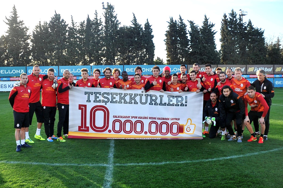 Galatasaray\'da Akhisar Mesaisi