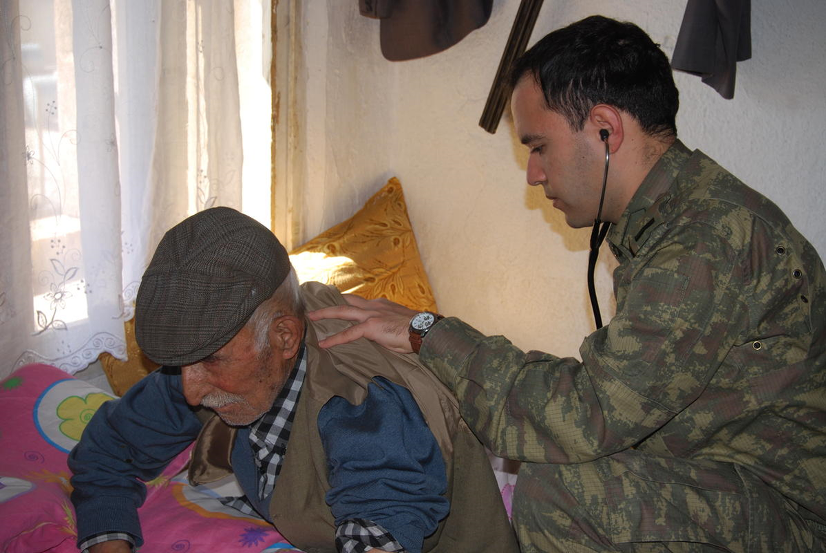 Jandarmadan Köylerde Sağlık Taraması