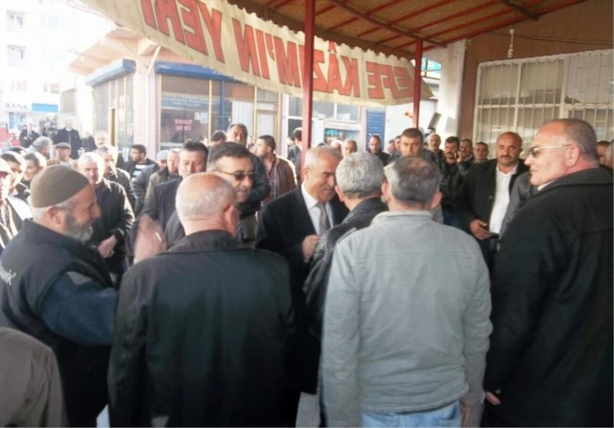 Kaman İlçe Belediye Başkanı Erhan Talu Esnafla Bir Araya Geldi