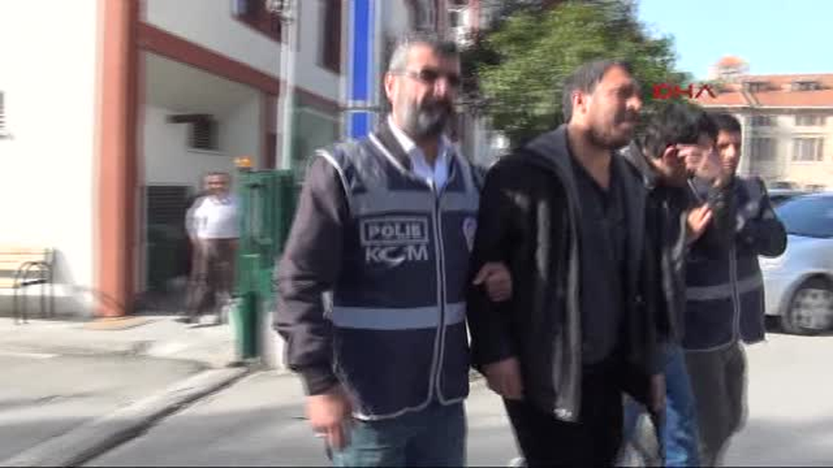 Mersin\'de Uyuşturucu Operasyonu: 4 Gözaltı