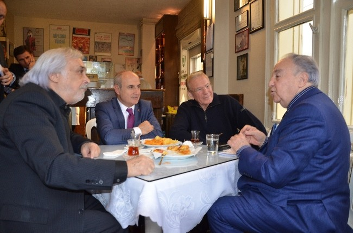 Müjdat Gezen İstedi, Başkan Akgün Yaptırdı