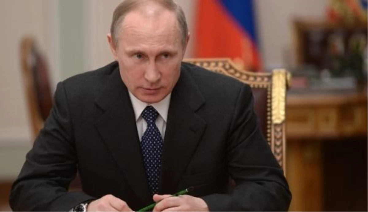Putin, Güvenlik Konseyi ile Acil Toplantı Yaptı