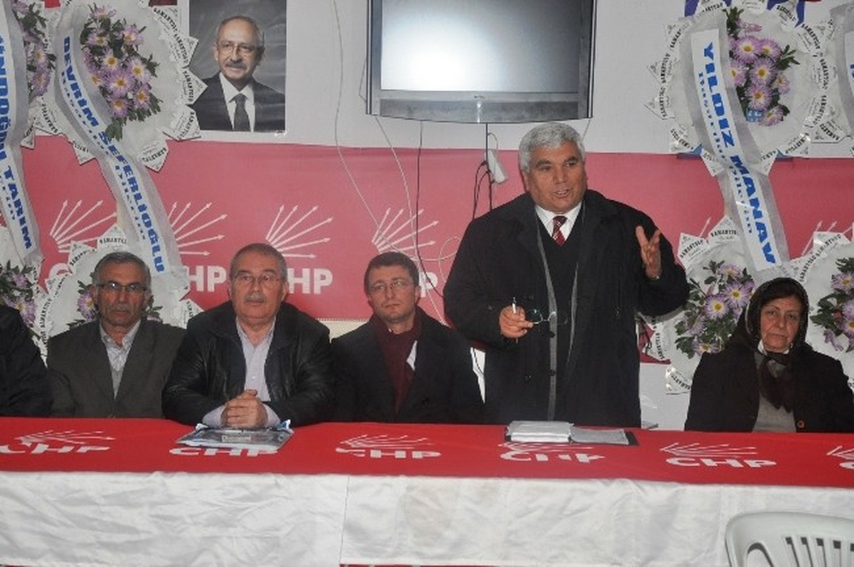 Sandıklı CHP Teşkilatı Seçim Bürosunda Toplandı