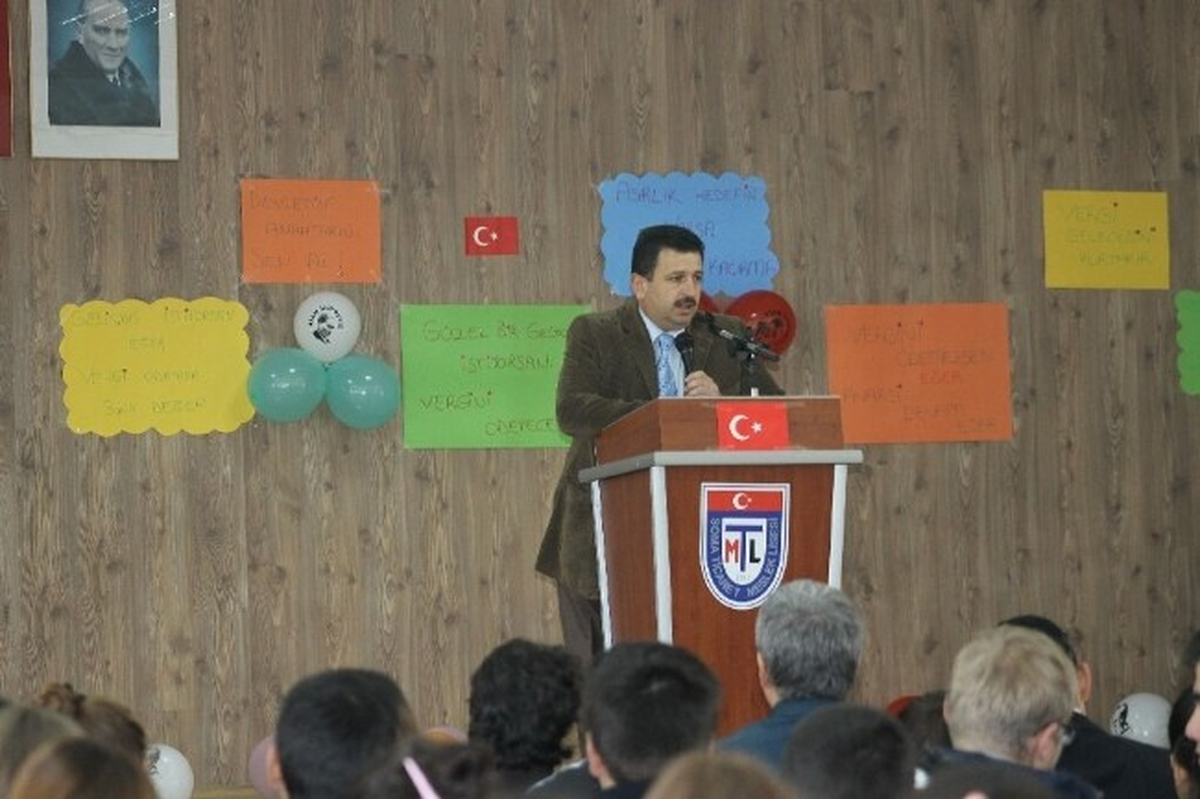 Soma Vergi Dairesi\'nden Öğrencilere Seminer