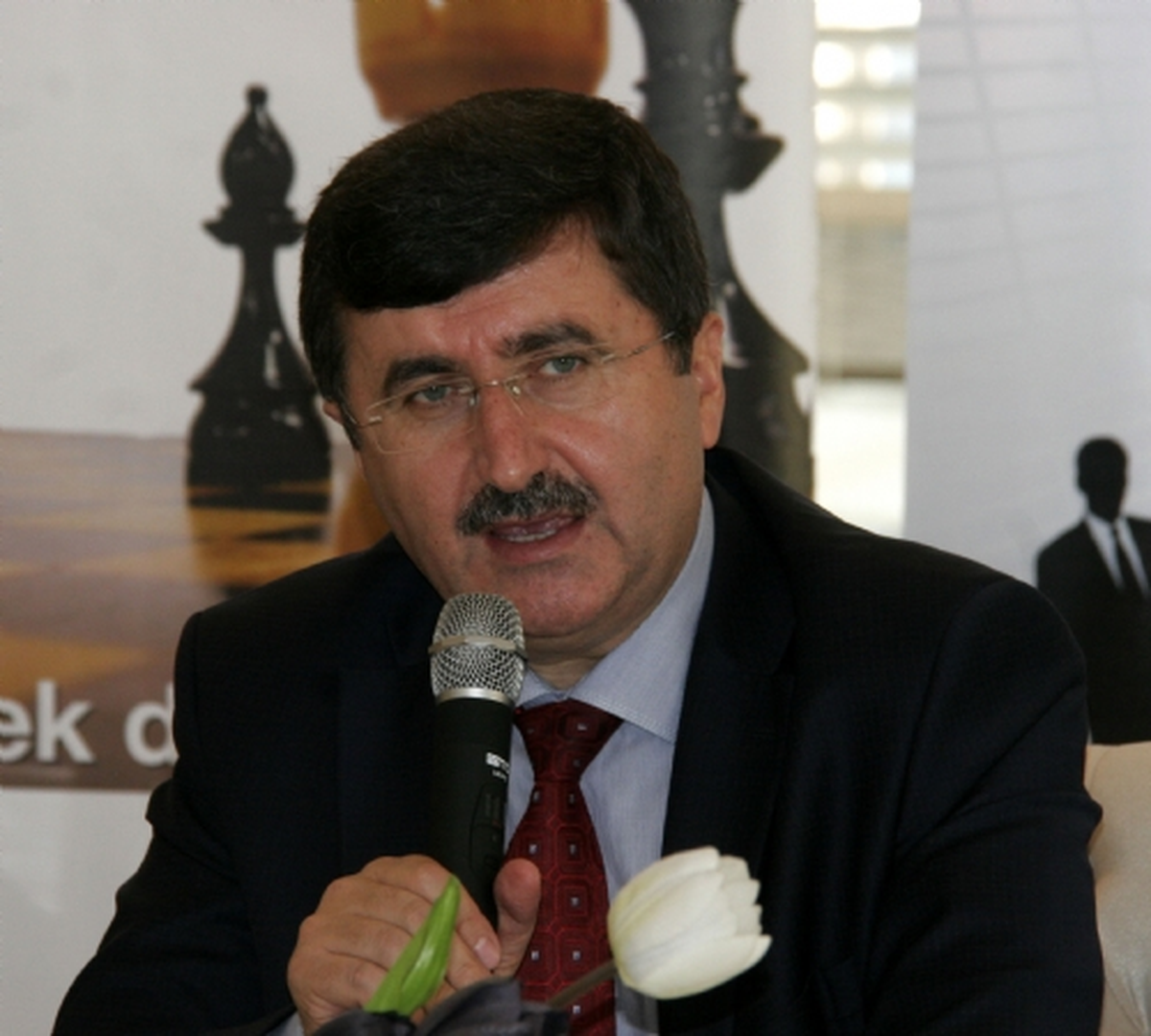 Trabzon\'da "Spor Kültürü ve Olimpik Eğitim" Projesi