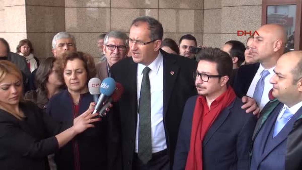 Yurt Gazetesi Muhabirine Twitter\'dan Beraat
