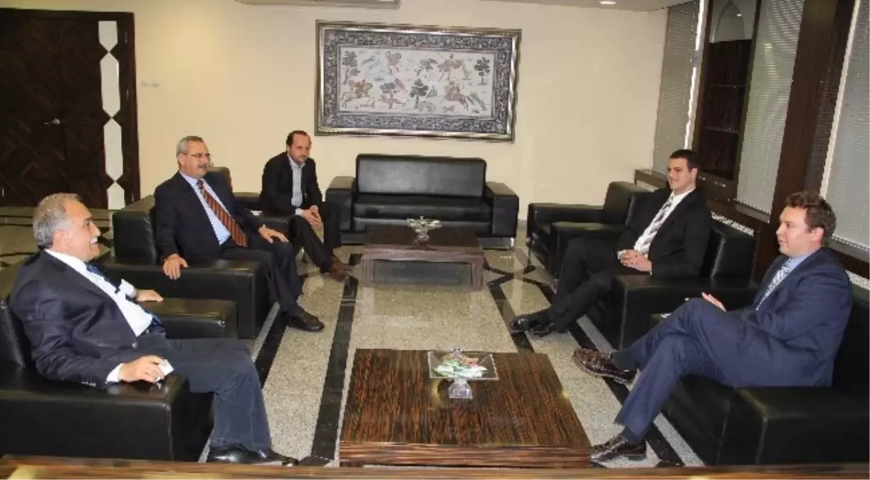 ABD\'li Konsolos Yardımcısı Doğu Turunu Şanlıurfa ile Tamamladı
