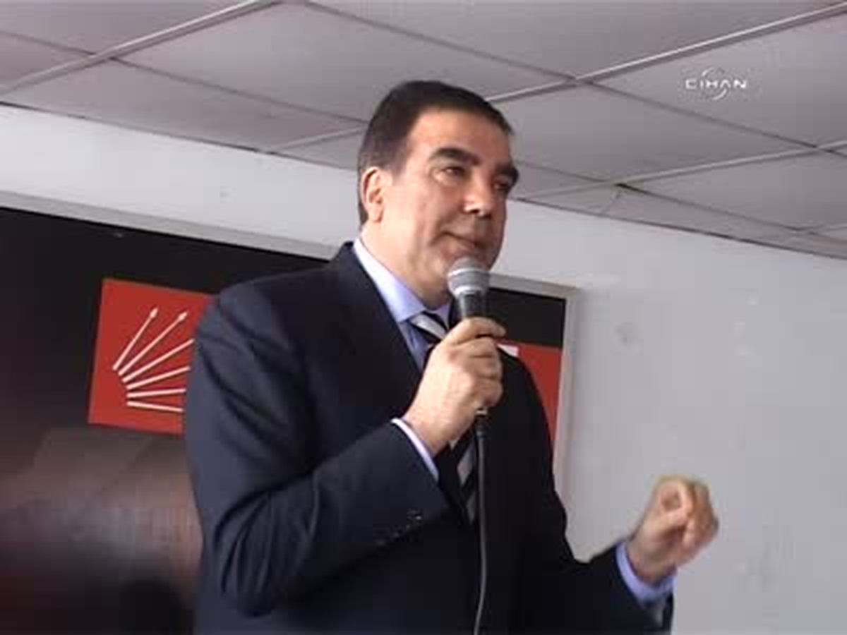 "Sosyal Medya AKP Tarafından Kapatılmak İstenmektedir"