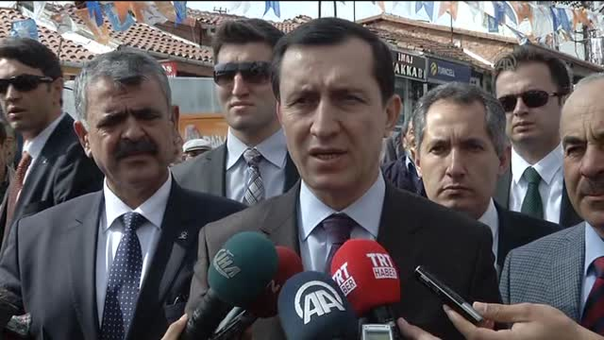 Tib\'in Dinlemelere İlişkin İncelemesi