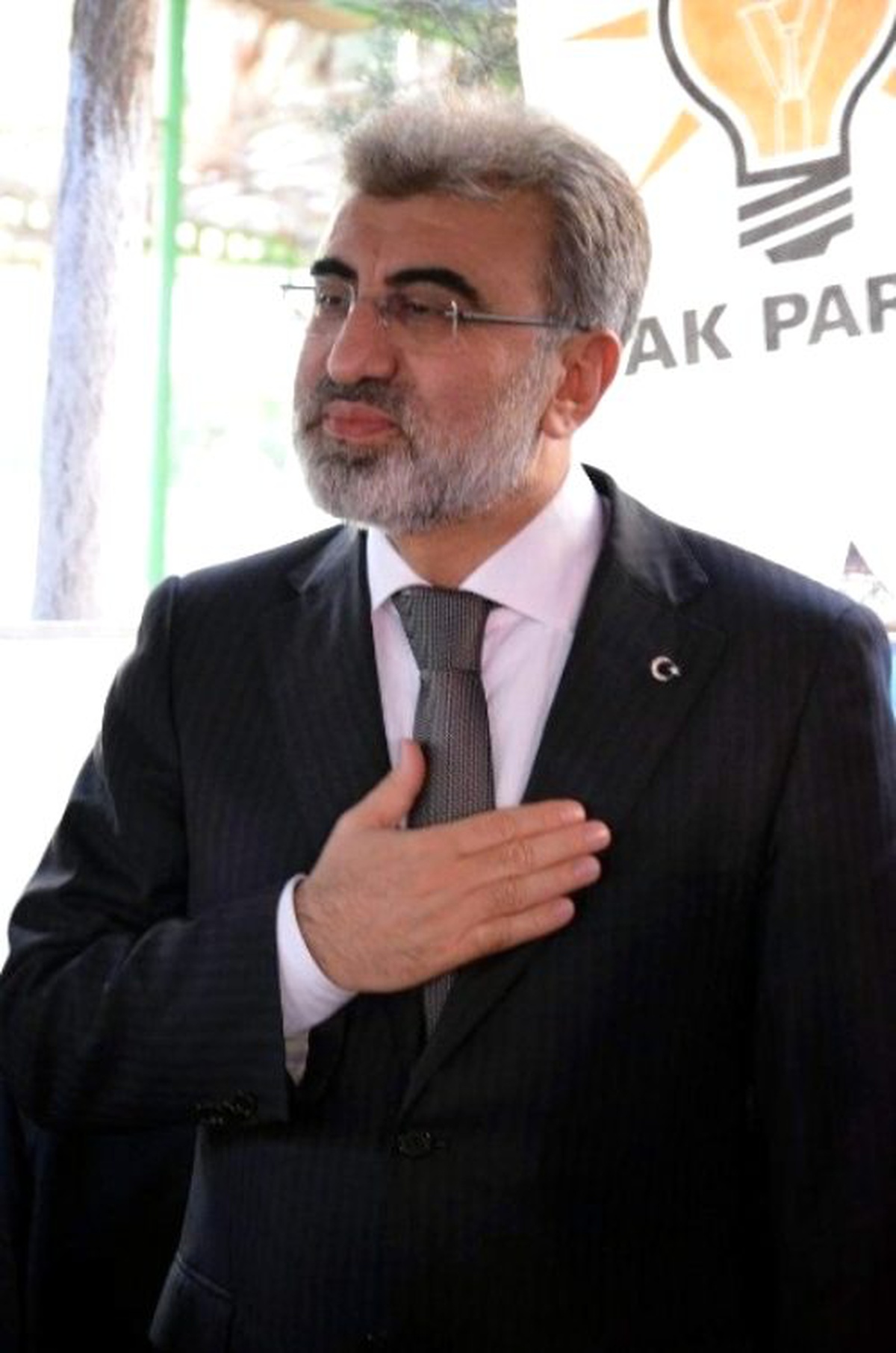 Enerji ve Tabii Kaynaklar Bakanı Yıldız, Şanlıurfa\'da