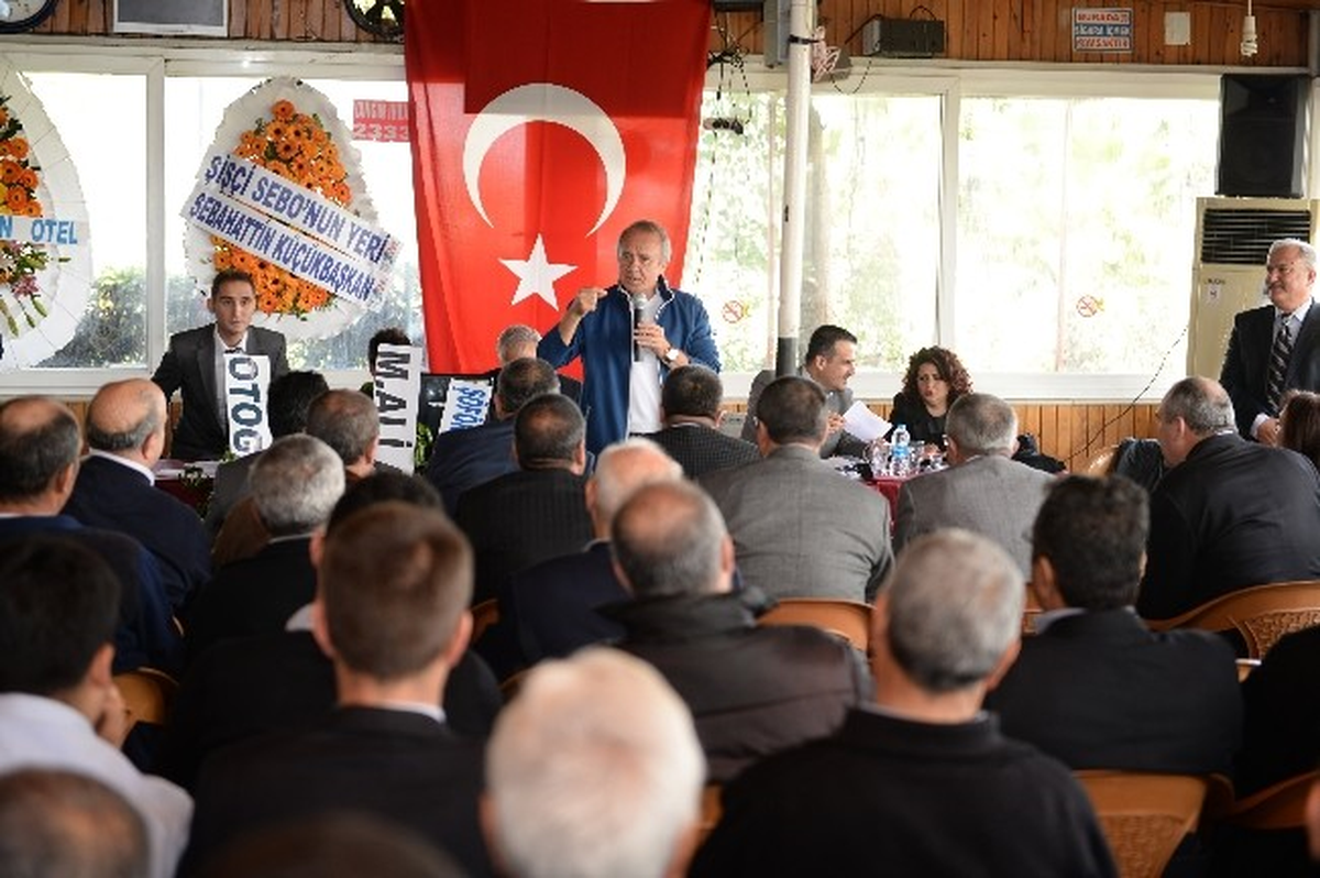 Başkan Evcilmen, "Belediyecilikte Esnafı Yok Sayamazsınız"