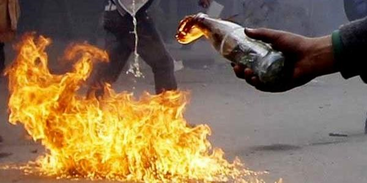 Başkent\'te Banka Şubesine Molotoflu Saldırı
