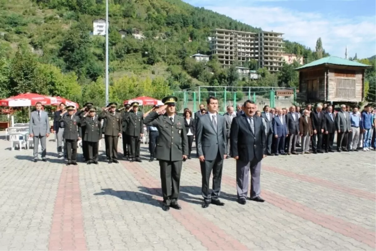 Borçka\'nın 93. Kurtuluş Yıl Dönümü Kutlandı