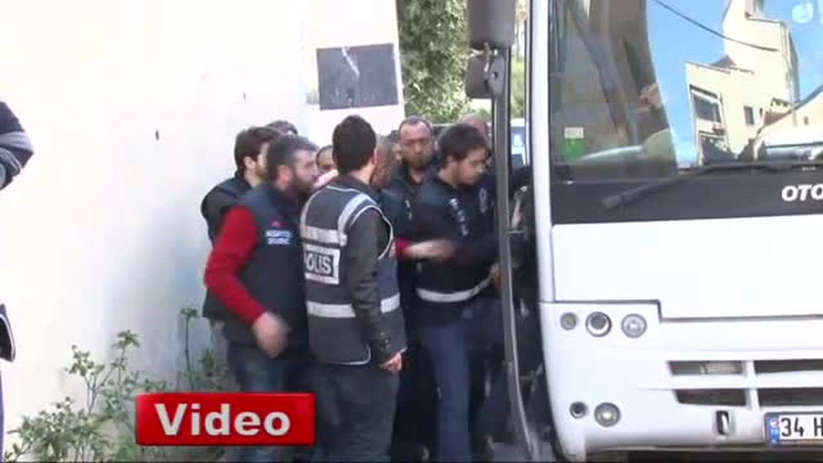 Çaldıkları Araçları Suriye\'de Satan Çete Çökertildi