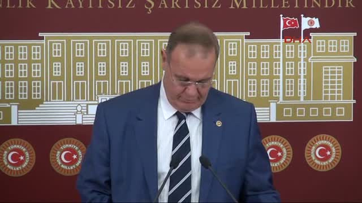 Faik Öztrak : Ne Yapıyorlar? Senin Yaptıklarını Ortaya Seriyorlar