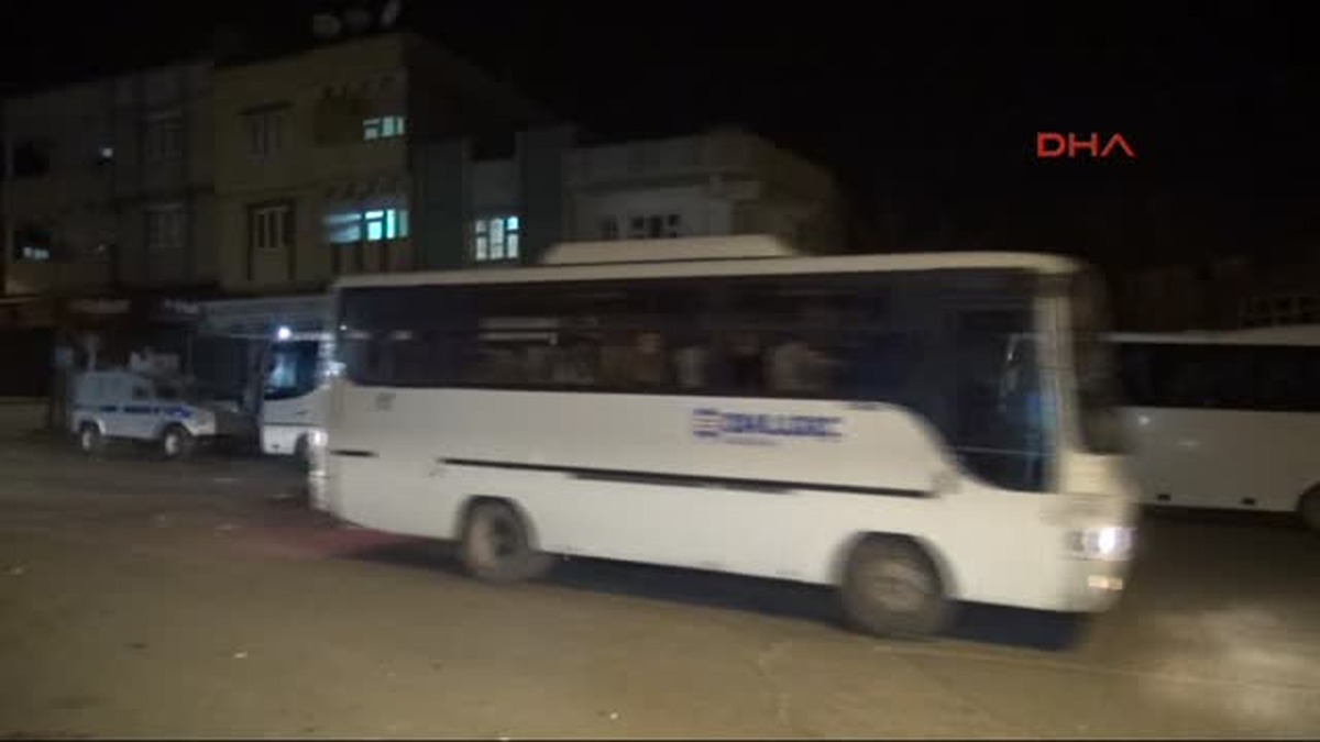Gaziantep\'te Seçim Bürosu Açılışında Gerginlik