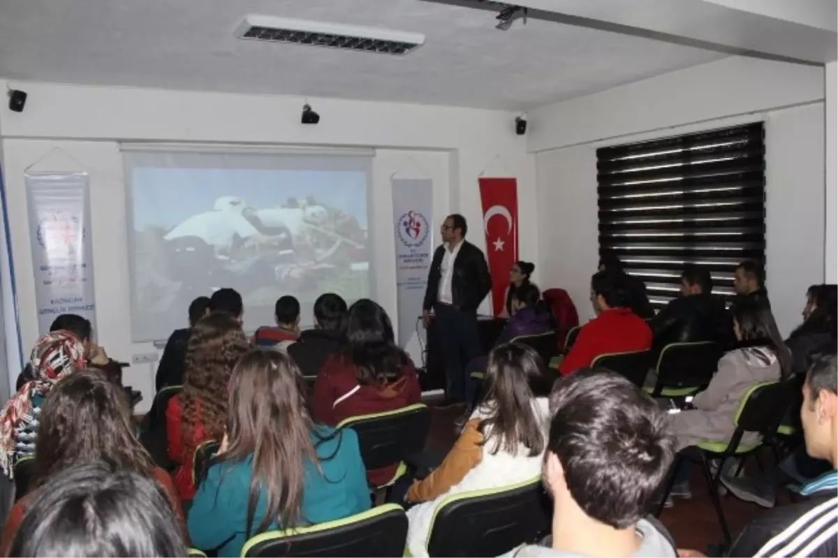 Gençlere İlk Yardım Semineri