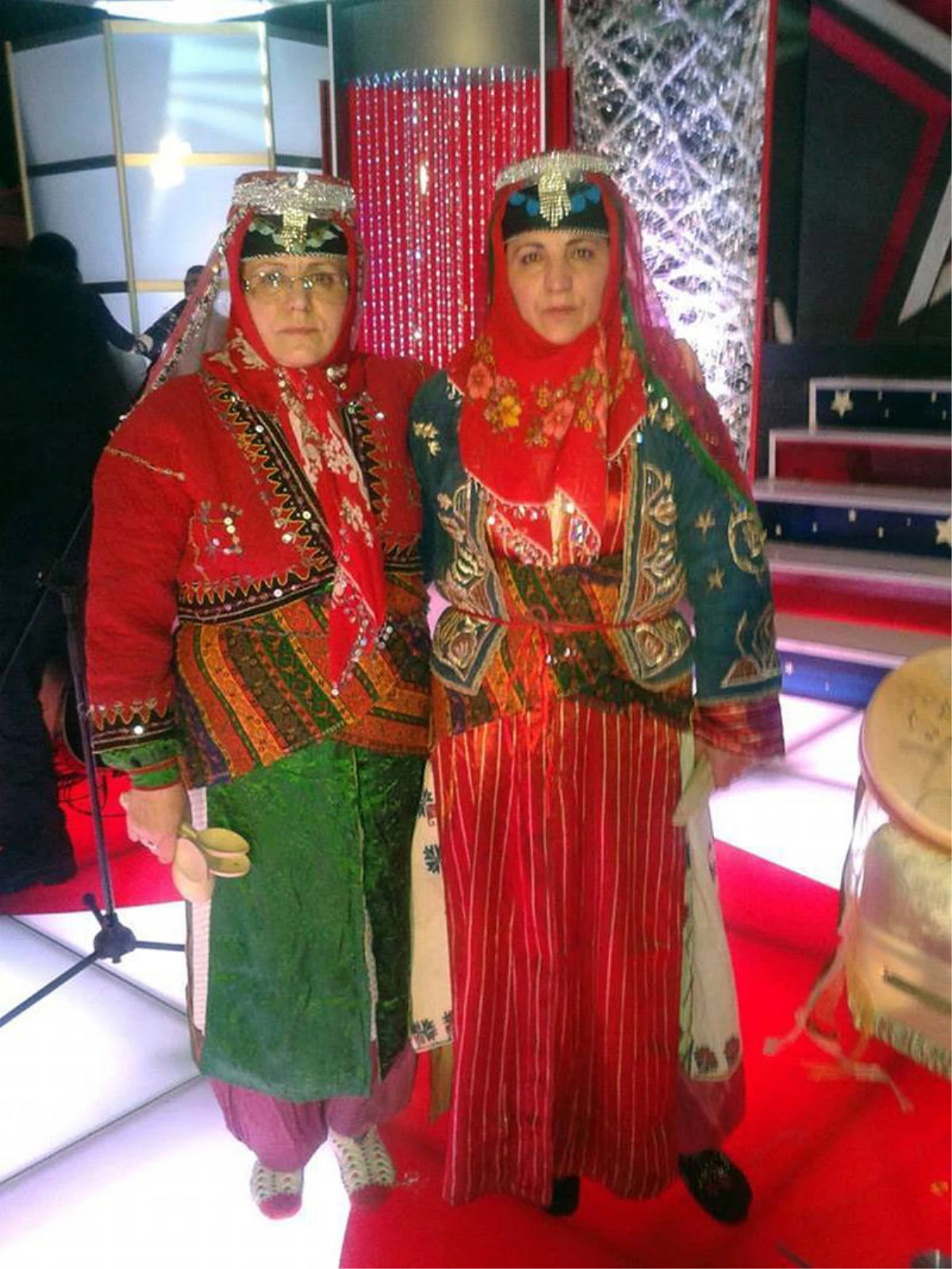 Harmancık\'ta "Dünya Kadınlar Günü"Nde Emel Örgün Konseri