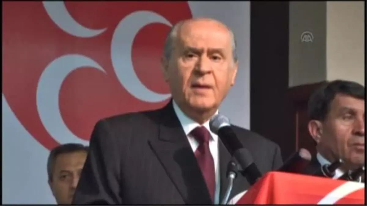 Bahçeli: Başbakan Diktatörlük Hevesine Kapılmış