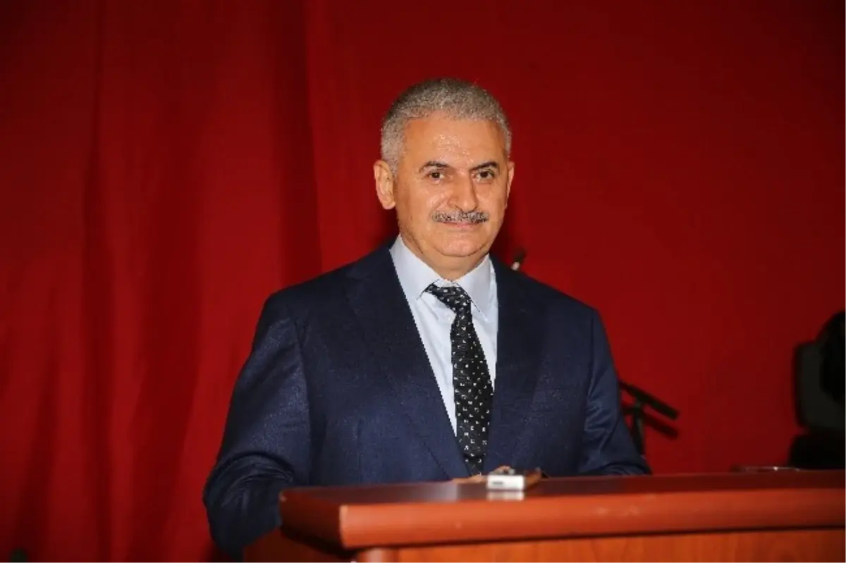 Milli Savunma Bakanı İsmet Yılmaz Binali Yıldırım İçin \'Vicdan\' Dedi