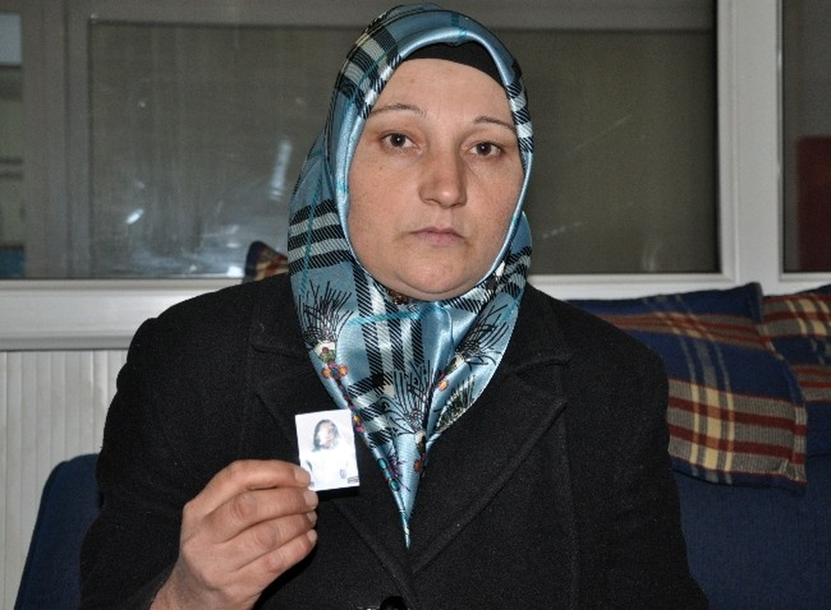 15 Yaşındaki Kızından 26 Gündür Haber Alamıyor