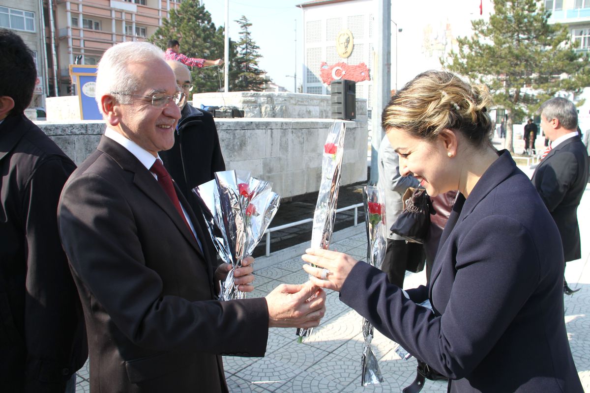 CHP Genel Başkan Yardımcısı Akkaya\'dan Kadınlar Günü Mesajı