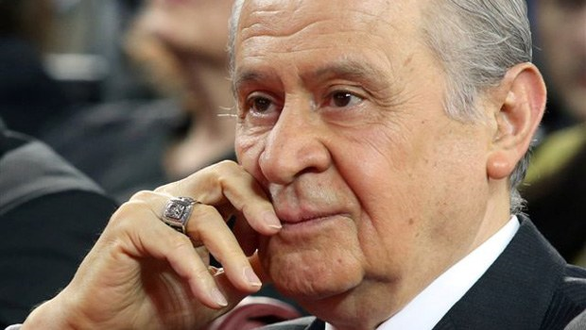 Bahçeli: \'Y Gençliği\' Başbakan\'a Gereken Cevabı Verecektir