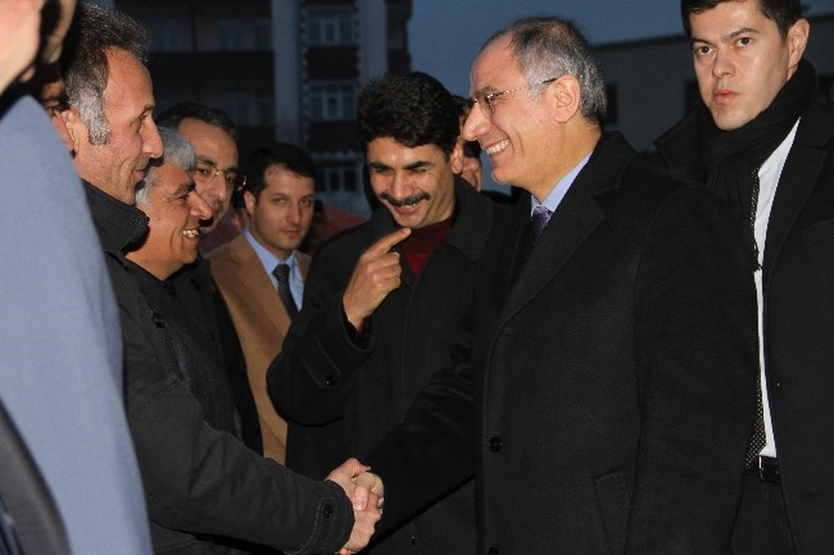 Bakan Ala: "30 Mart Seçimleri Türkiye\'nin Bölgedeki Etkinliğine Katkıda Bulunacak Önemli Bir...
