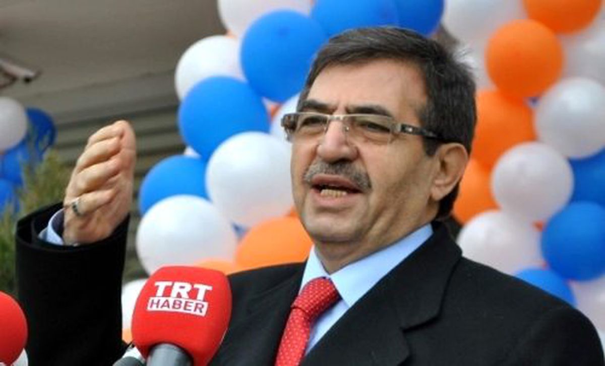Çevre ve Şehircilik Bakanı Güllüce Ardahan\'da