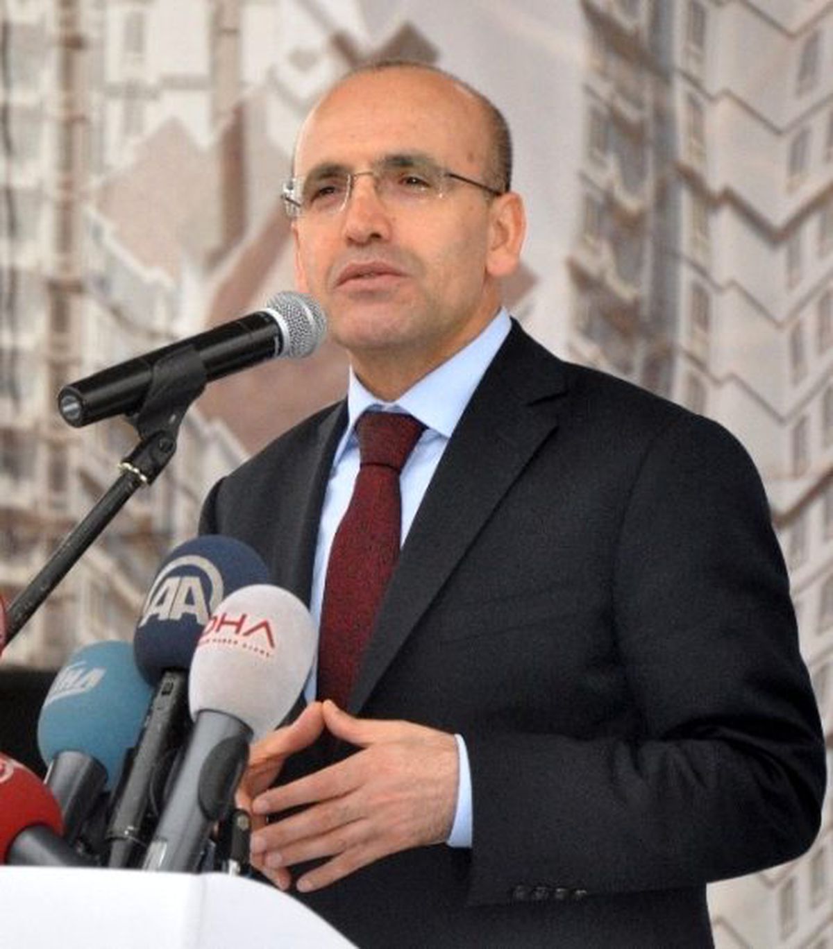 Bakan Şimşek : \'Türkiye 2002 Yılında Uçurumun Eşiğindeydi\'