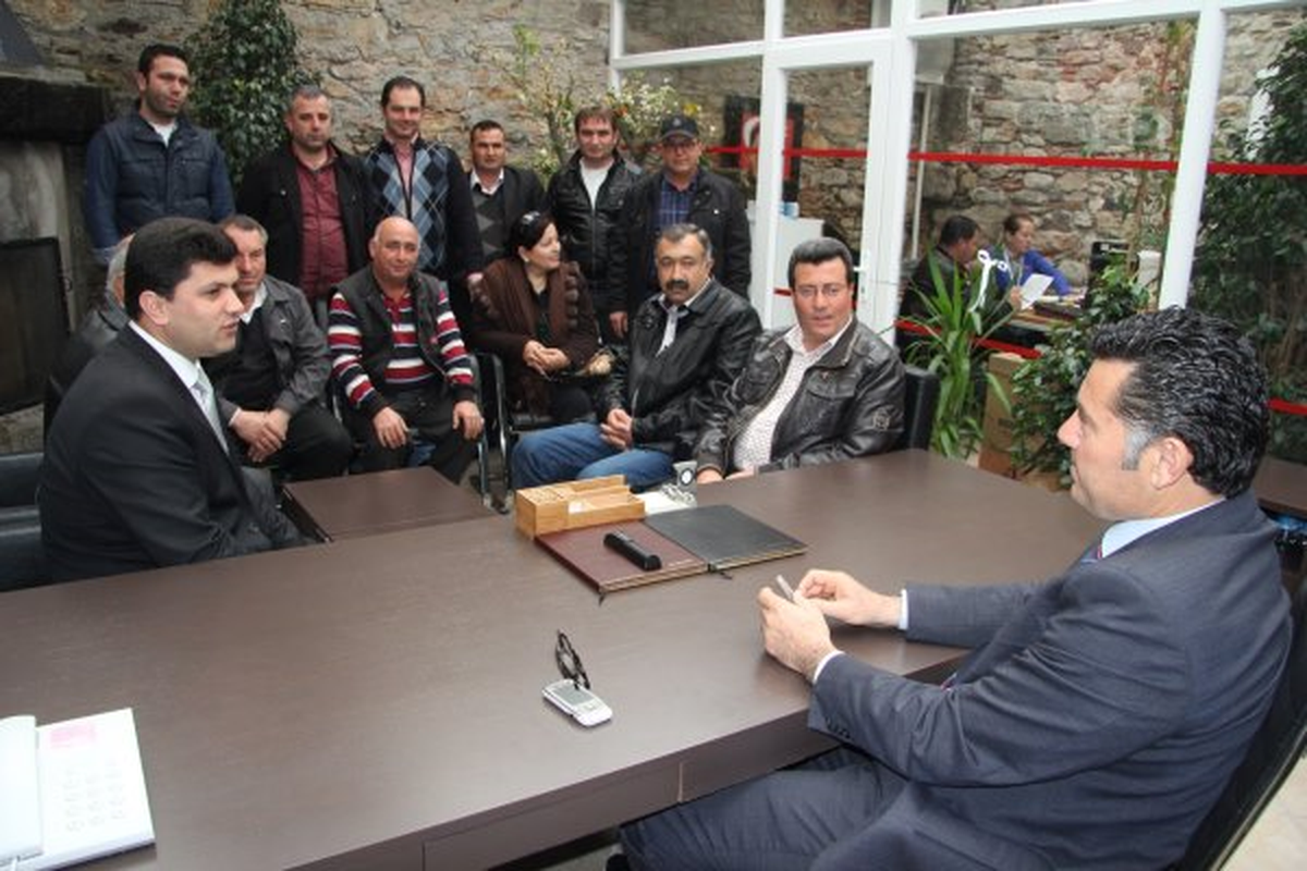 Başkan Adayları Bodrum Belediye Başkanı Kocadon\'u Ziyaret Etti