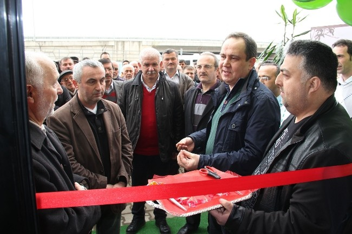 Başkan Aksu\'dan Bol Kepçe Yemek İkramı