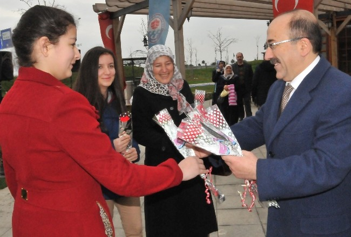 Başkan Gümrükçüoğlu Teknik Elemanlarla Bir Araya Geldi