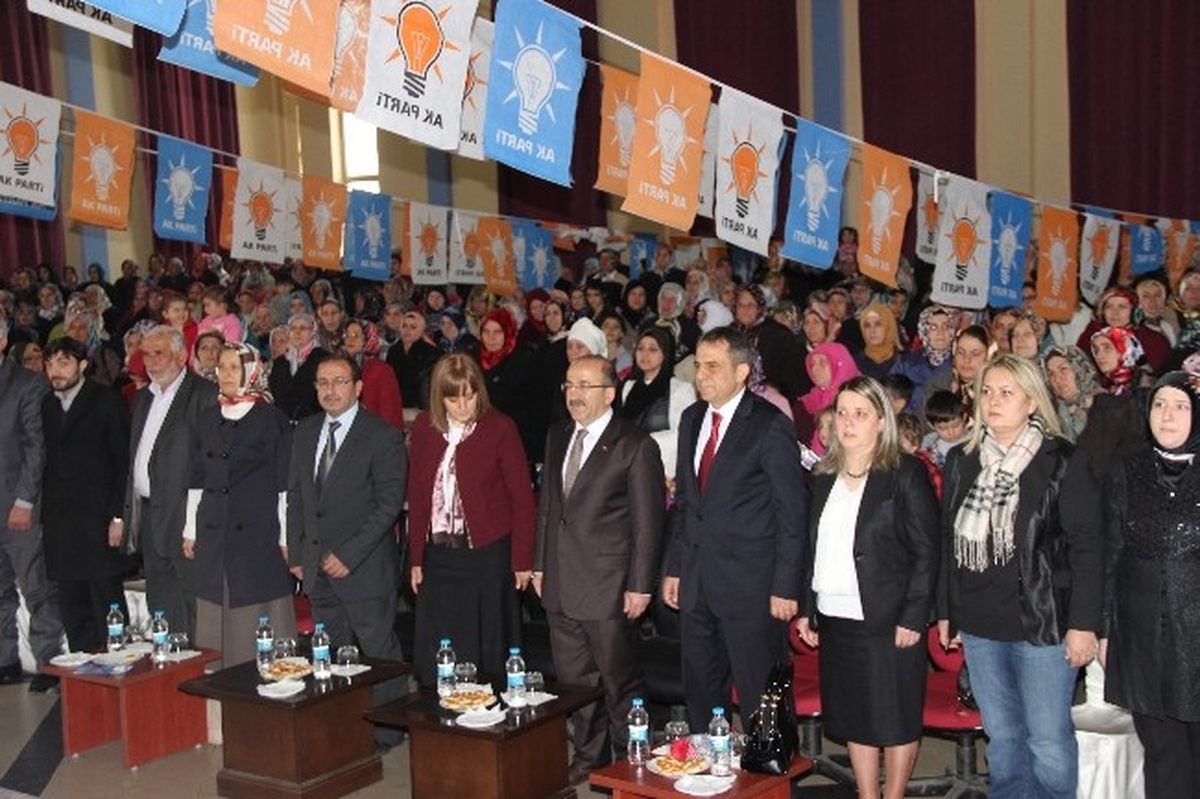 Başkan Sağıroğlu 8 Mart Kadınlar Günü Kutladı