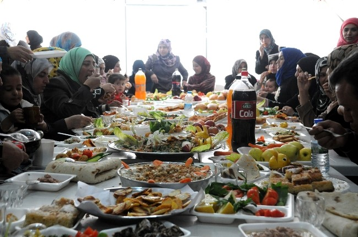 Akçakale\'de Çadır Kentte Kadınlar Günü Kutlandı