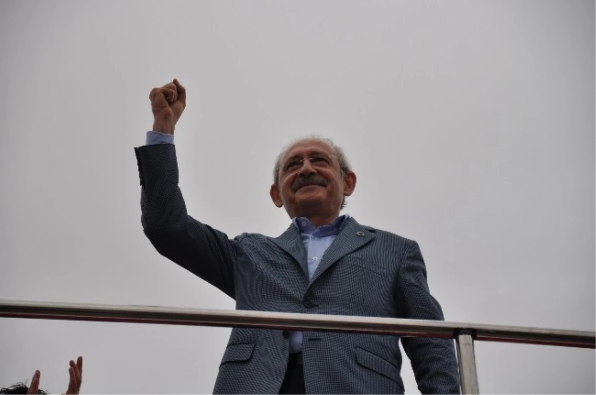 CHP Genel Başkanı Kılıçdaroğlu Kozan\'da Halka Hitap Etti